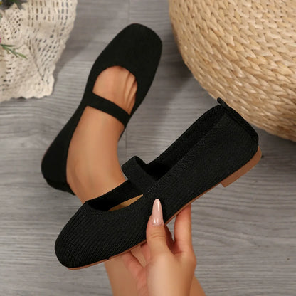 🌸 Női tavaszi slip-on cipő nagy méretben – légáteresztő hálós, könnyű és egyszínű design